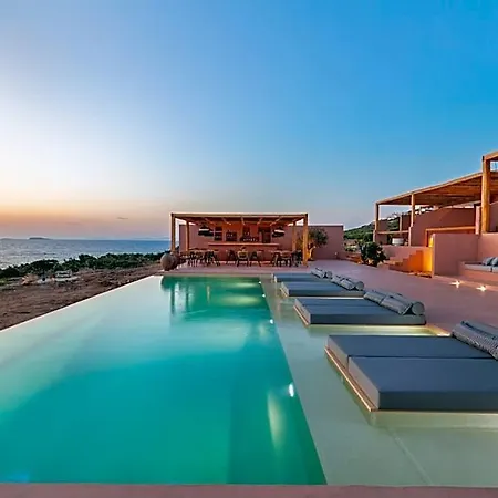 Akre - Designed For Adults Naxos City