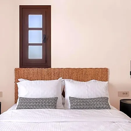 Akre - Designed For Adults Отель 4*