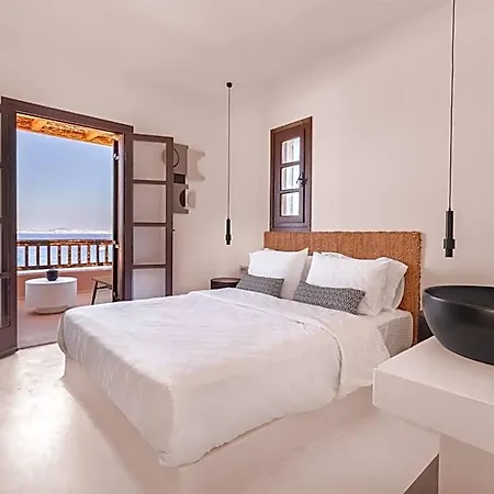 Отель Akre - Designed For Adults 4*