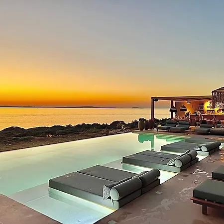 Akre - Designed For Adults Отель Naxos City